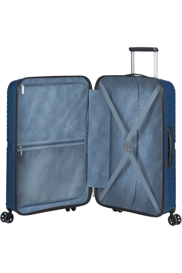 American Tourister Airconic Spinner 67