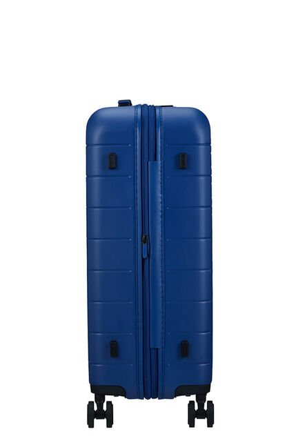 American Tourister Novastream Spinner 67 EXP.