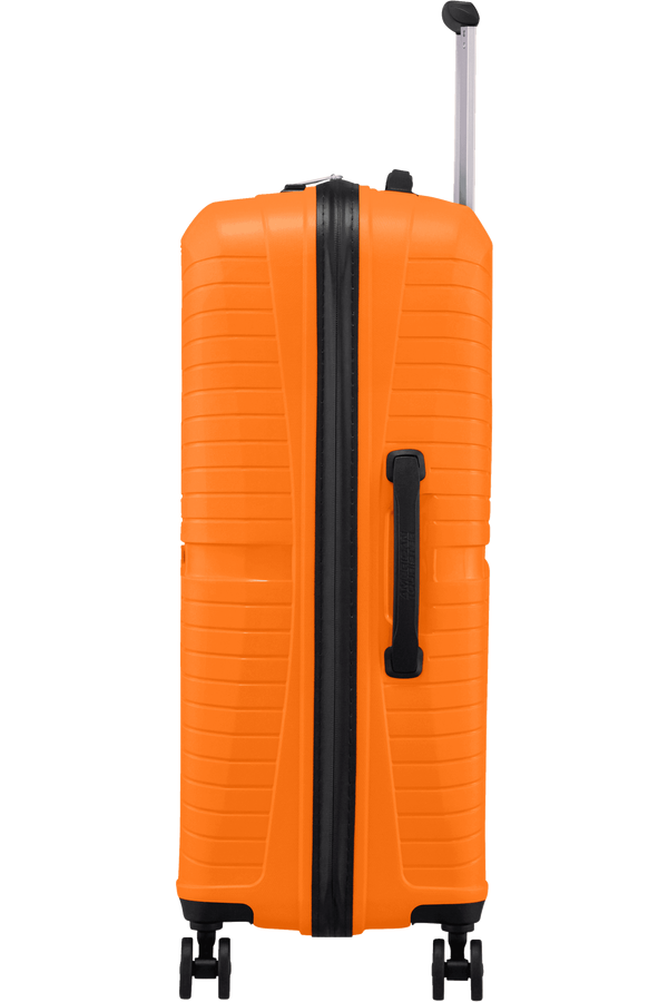 American Tourister Airconic Spinner 67