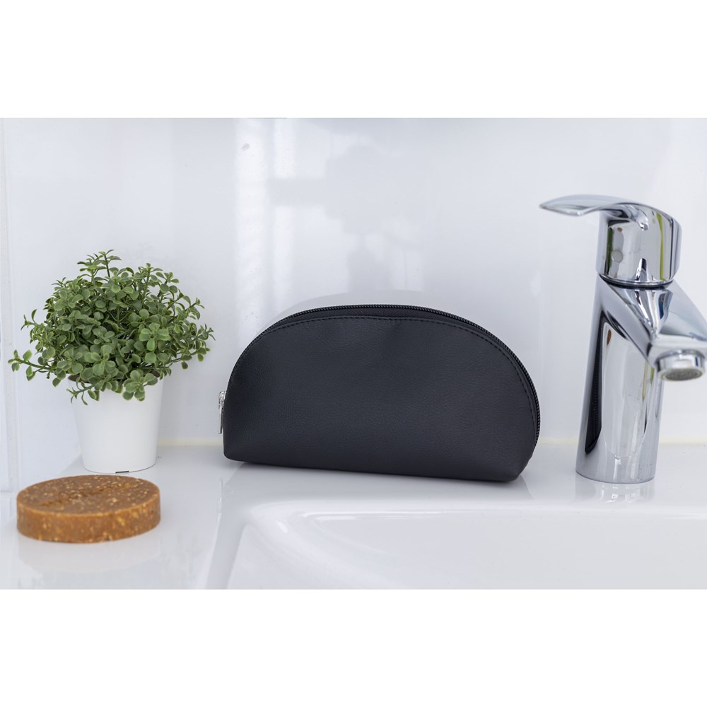 Apple Leather Toiletry Bag toilettas