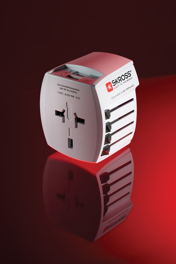 SKROSS MUV 2-polige wereldreisadapter met USB A en C